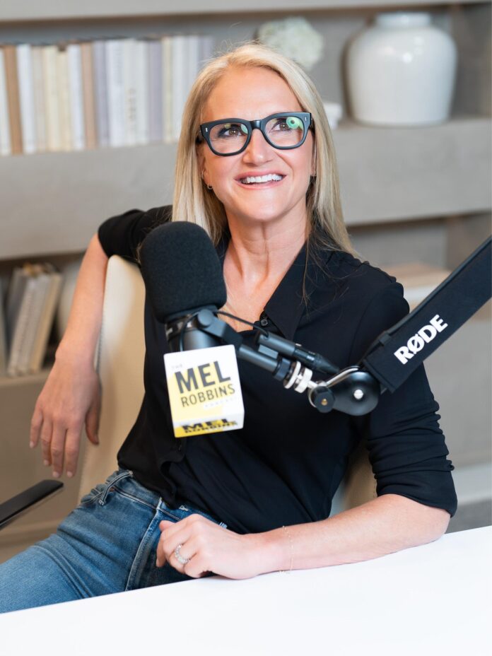 Mel Robbins, conferenciante: ‘Soltar no es resignarte ni ignorar lo que te duele, es dejar de malgastar tu energía en lo que no puedes cambiar’