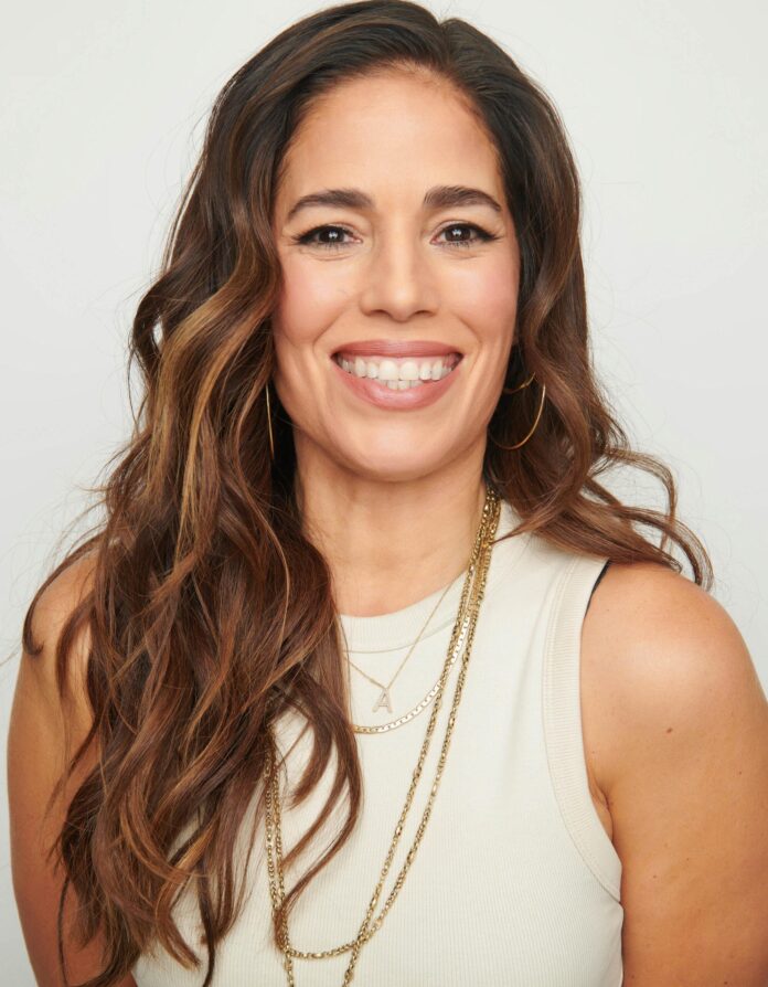 Ana Ortiz, bioquímica y bióloga molecular: ‘Disfruta de tu café o de tu té, pero no lo tomes junto a las comidas ricas en hierro’