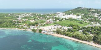 Con el fin de brindar seguridad a los bañistas en estas playas de Fajardo y Luquillo.