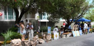 La Calle del Parque en Santurce se transformó en un parque efímero con arte, juegos y convivencia ciudadana como parte de la Semana de la Arquitectura.