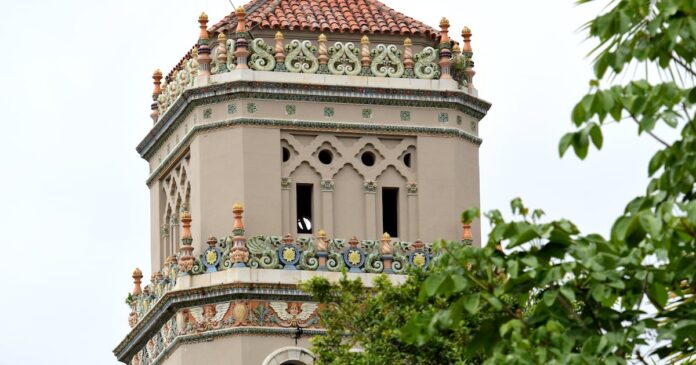 El analista Jorge Colberg Toro aseguró que la información sobre la deuda, déficit y pensiones de la Universidad de Puerto Rico proviene de estados financie